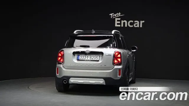 Mini Countryman — Фото автомобиля 4