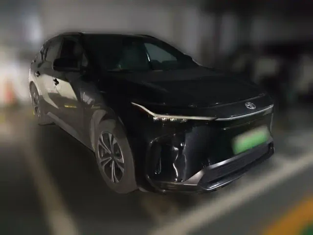Toyota FAW bZ4X — Фото автомобиля 3