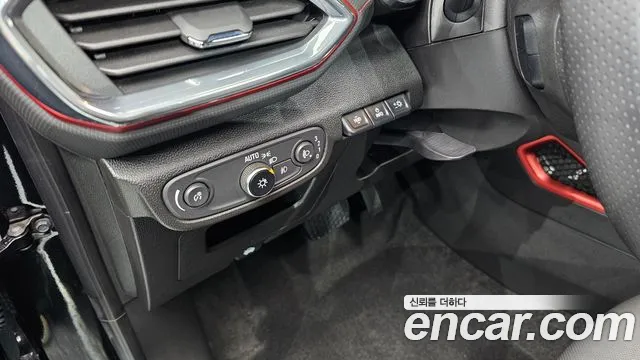 ChevroletGMDaewoo Trailblazer Trailblazer 1.3 турбо 4WD — Фото автомобиля 18