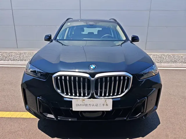 BMW X5 — Фото автомобиля 2