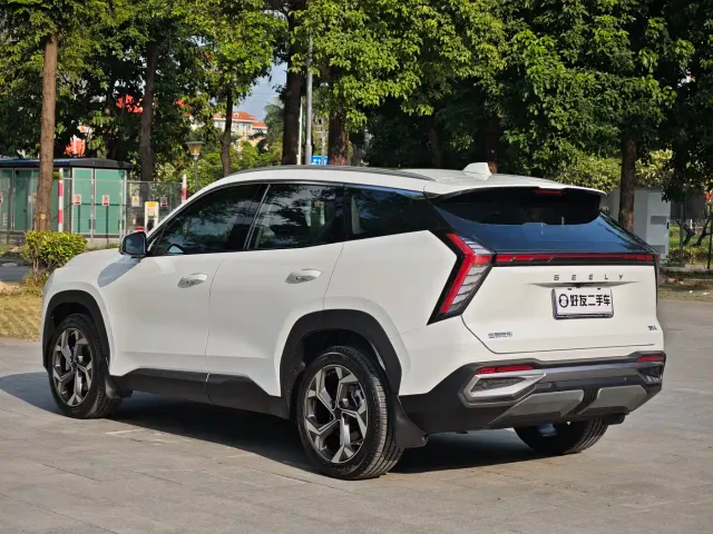 Geely Boyue L — Фото автомобиля 7