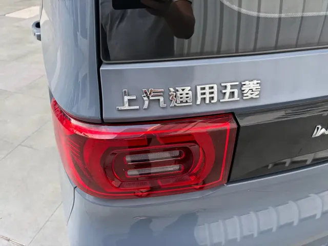 Wuling Hongguang Mini EV — Фото автомобиля 13