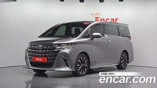 Toyota Alphard — Фото автомобиля 3