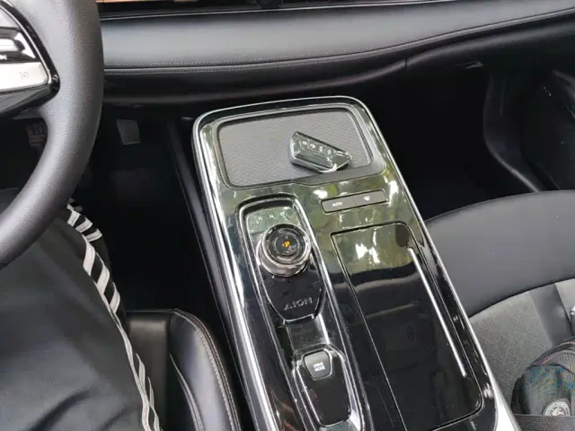 GAC Aion S — Фото автомобиля 13