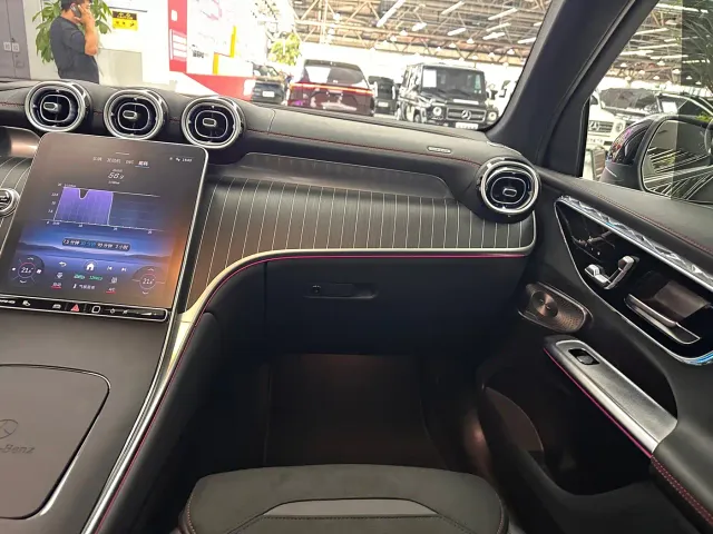 Mercedes-Benz GLC-Class AMG — Фото автомобиля 27