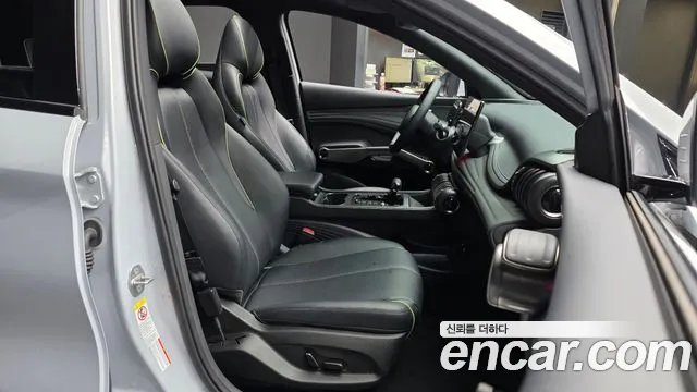 BYD Atto 3 — Фото автомобиля 11
