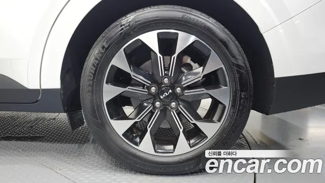 Kia Canival Carnival 4 поколение Бензин 9 мест Noblesse — Фото автомобиля 21