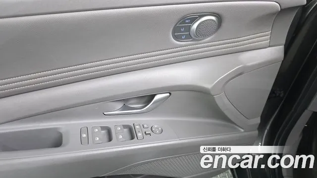 Hyundai AVANTE Avante (CN7) — Фото автомобиля 26