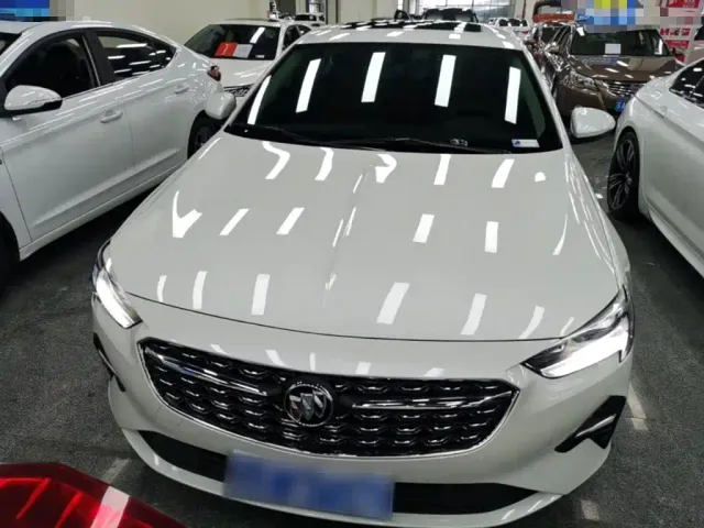 Buick Regal — Фото автомобиля 2