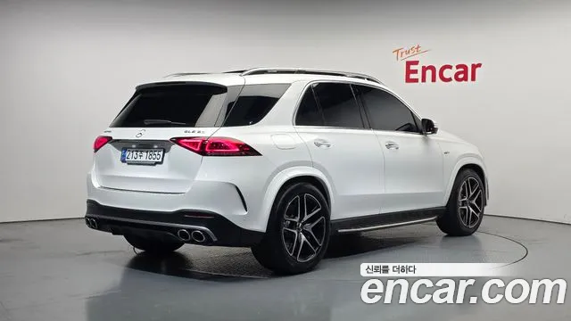 Mercedes-Benz GLE-Class — Фото автомобиля 2