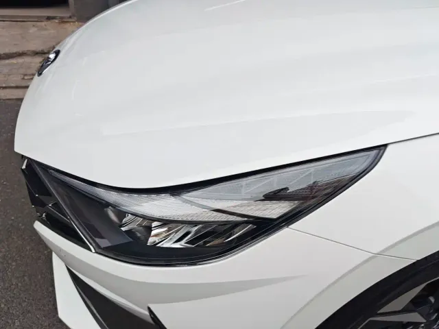 Hyundai Elantra — Фото автомобиля 14