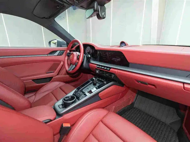Porsche 911 — Фото автомобиля 17
