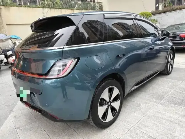 Baojun Cloud — Фото автомобиля 4