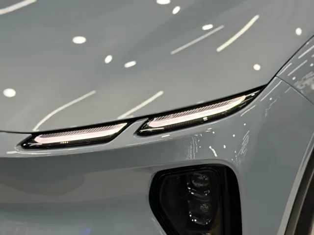 Nio EC6 — Фото автомобиля 16