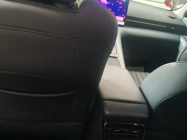 Geely Galaxy E5 — Фото автомобиля 8