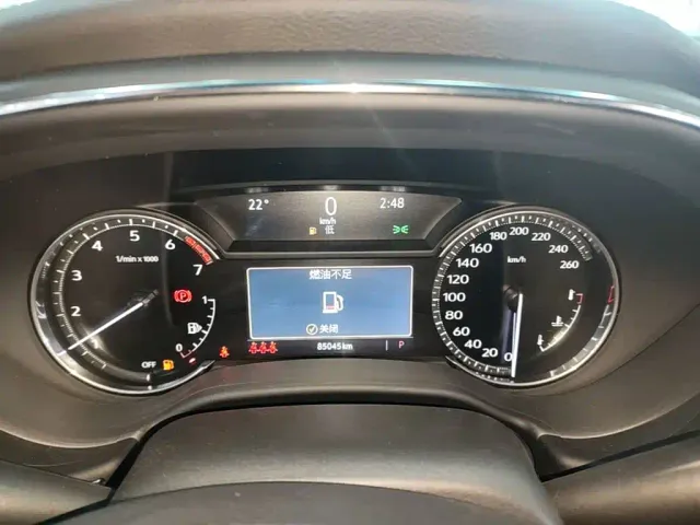 Cadillac CT5 — Фото автомобиля 11