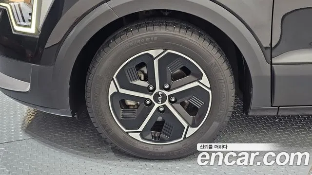 Kia Niro The All New Niro — Фото автомобиля 5