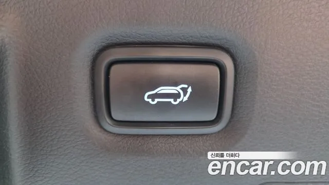 Hyundai Santafe — Фото автомобиля 25