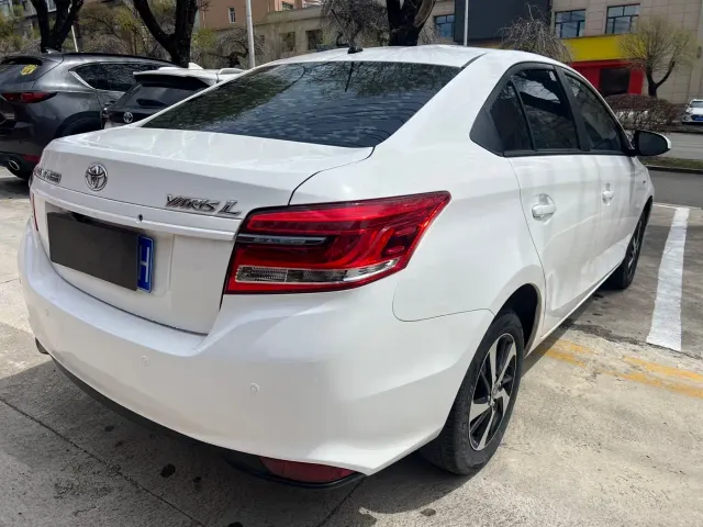 Toyota YARiS L Zhi Xiang — Фото автомобиля 4