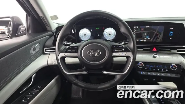 Hyundai AVANTE Modern — Фото автомобиля 12