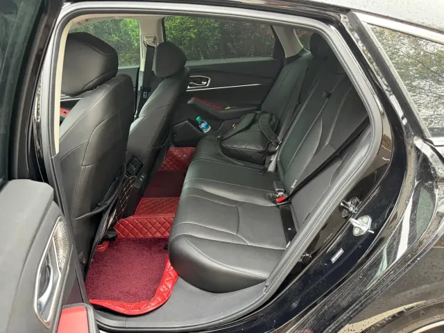 Honda Accord — Фото автомобиля 8