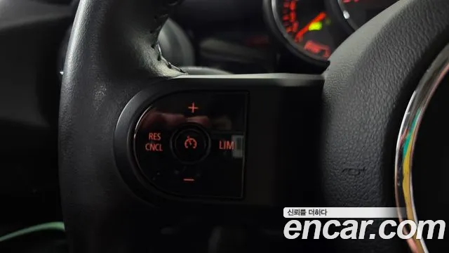 MINI Cooper — Фото автомобиля 15
