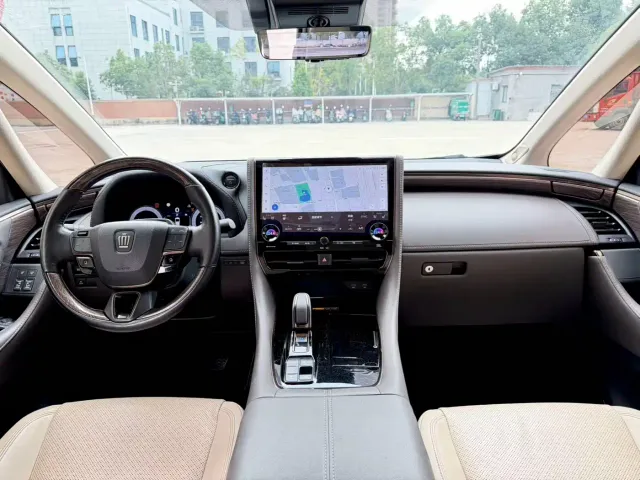 Toyota Vellfire — Фото автомобиля 3