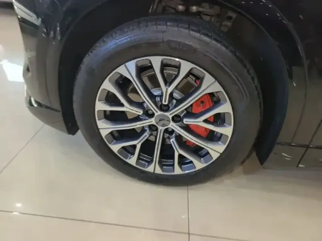 Nio EC6 — Фото автомобиля 22