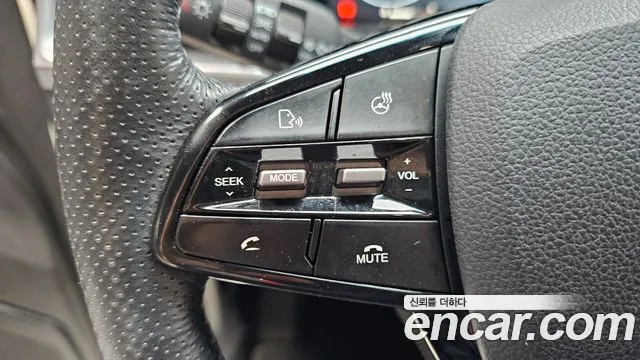 KG_Mobility_Ssangyong Rexton Новый Rexton Sport Khan Дизель 2.2 4WD — Фото автомобиля 15