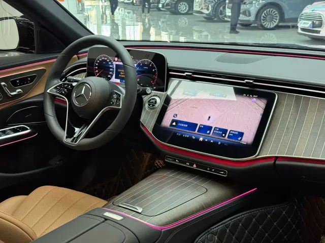 Mercedes-Benz Mercedes-Benz E-Class 2024 E 300 L Fashion — Фото автомобиля 20