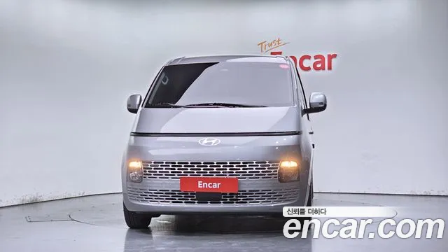 Hyundai Staria — Фото автомобиля 3
