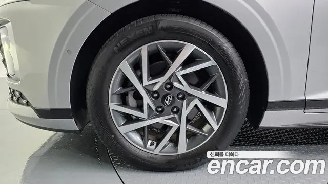 Hyundai Grandeur GN7 — Фото автомобиля 5