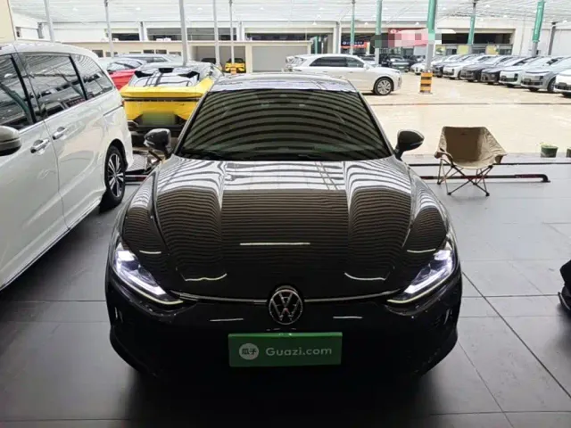 Volkswagen Lamando — Фото автомобиля 2