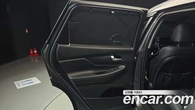 Hyundai Santafe Новый Santa Fe Дизель 2.2 2WD — Фото автомобиля 25