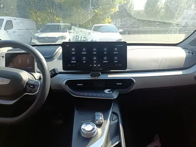 Geely Geometry A — Фото автомобиля 12