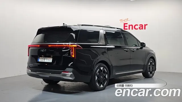Kia Carnival 4th Gen — Фото автомобиля 2