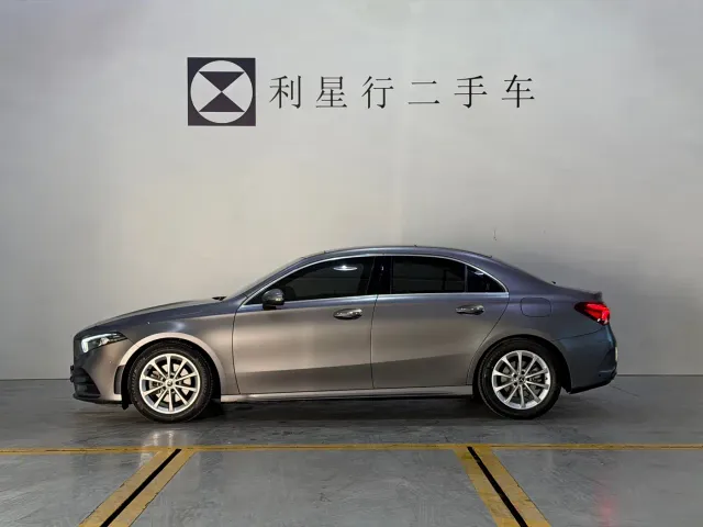 Mercedes-Benz A-Class — Фото автомобиля 2