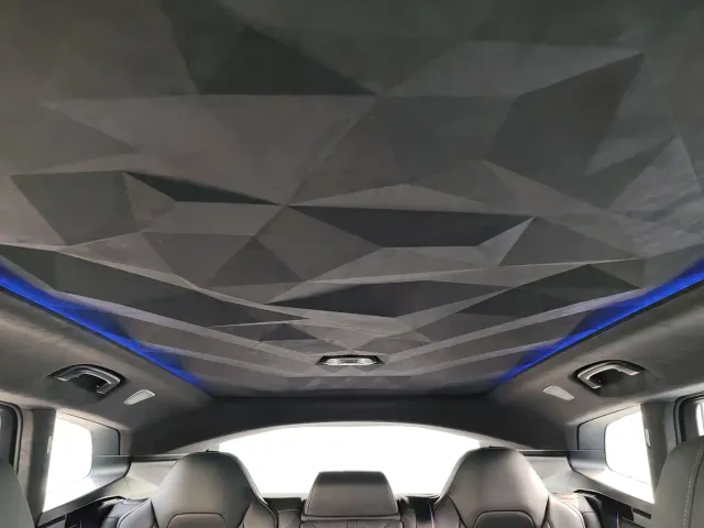 BMW XM — Фото автомобиля 8
