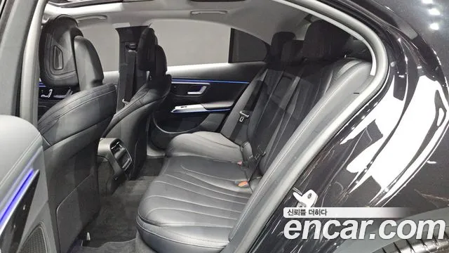 Mercedes-Benz E-Class W214 — Фото автомобиля 16