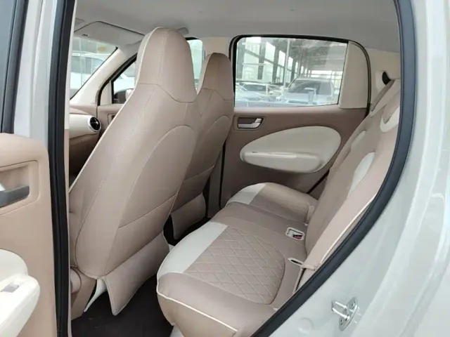 Wuling Hongguang Mini EV — Фото автомобиля 16