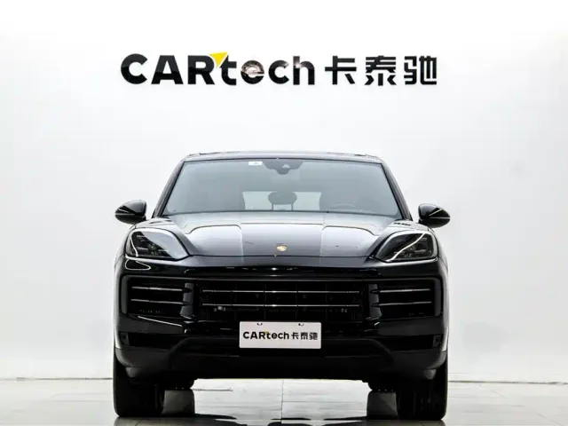 Porsche Cayenne — Фото автомобиля 3