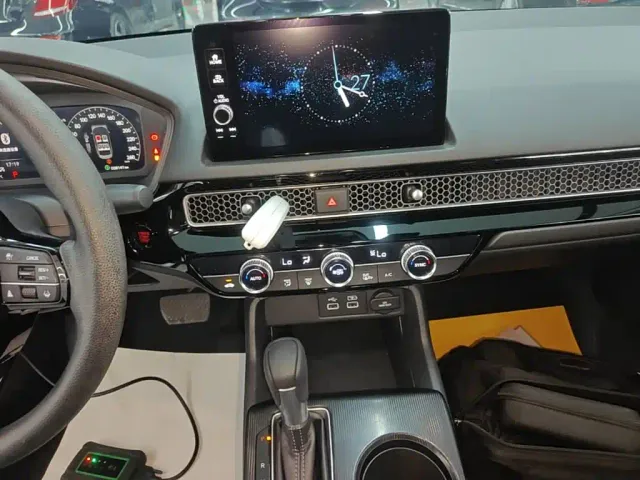 Honda Civic — Фото автомобиля 12