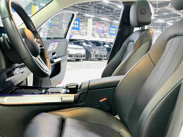 Mercedes-Benz GLB-Class — Фото автомобиля 7