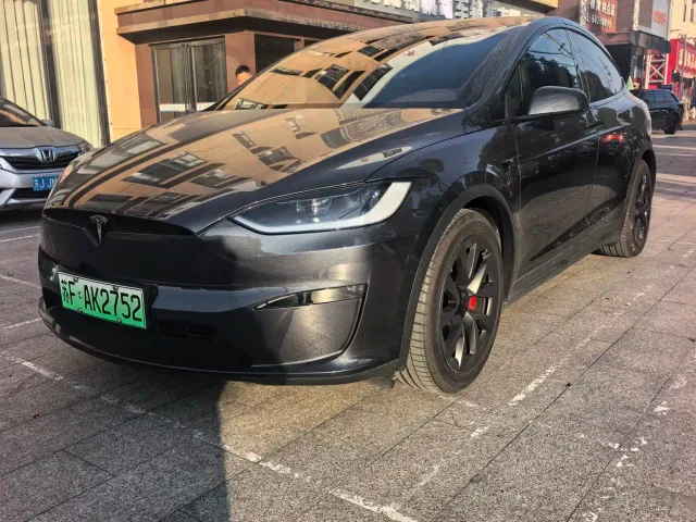 Фотография автомобиля — Tesla Model X