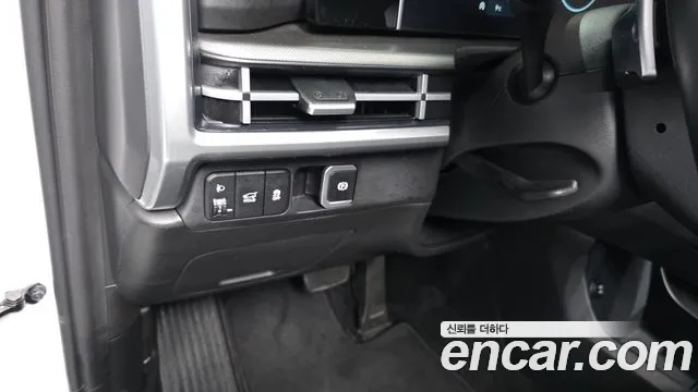 Hyundai Santa Fe MX5 — Фото автомобиля 28
