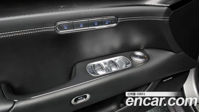 Genesis G90 Бензин 3.5 Turbo e-S/C AWD — Фото автомобиля 19