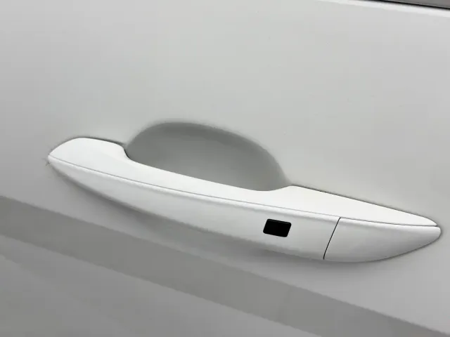Hyundai Elantra — Фото автомобиля 9