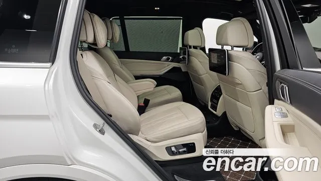 BMW X7 G07 — Фото автомобиля 17