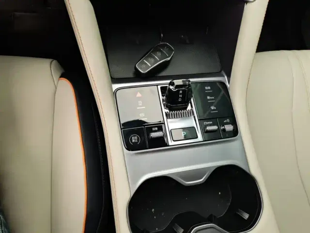 BYD Song PLUS — Фото автомобиля 13
