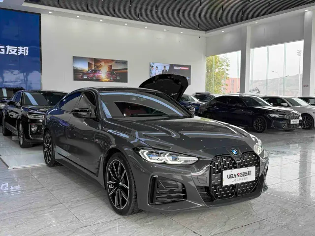 BMW 4 Series — Фото автомобиля 3